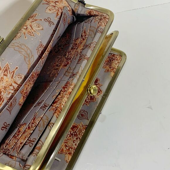 Hobo Tooled Leather Framed Wallet Women’s - Picture 12 of 13